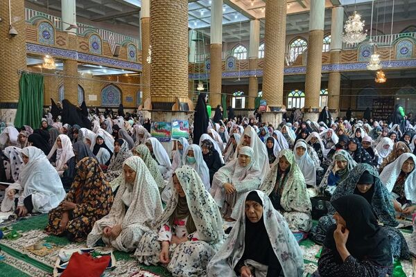 نماز جمعه عبادی سیاسی این هفته شهرستان‌قرچک