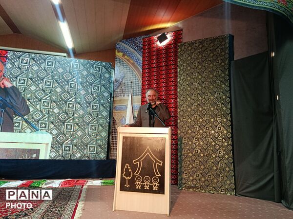 رونمایی از پوستر افتتاحیه طرح اوقات فراغت استان خراسان رضوی