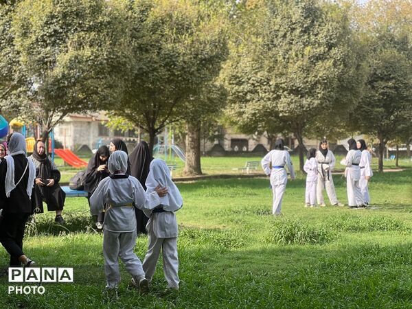 همایش بزرگ پیاده‌روی خانوادگی در صومعه‌سرا