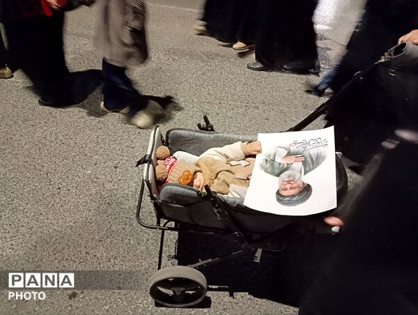حرکت دسته عزاداری در شهرستان نیشابور