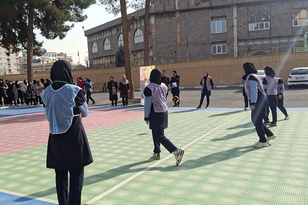 مسابقات ورزشی بین مدارس جام اقتدار ایران در دبیرستان نمونه‌دولتی ولایت