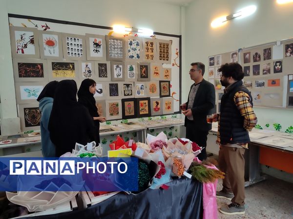 نمایشگاه ماها در هنرستان بصیرت آشخانه