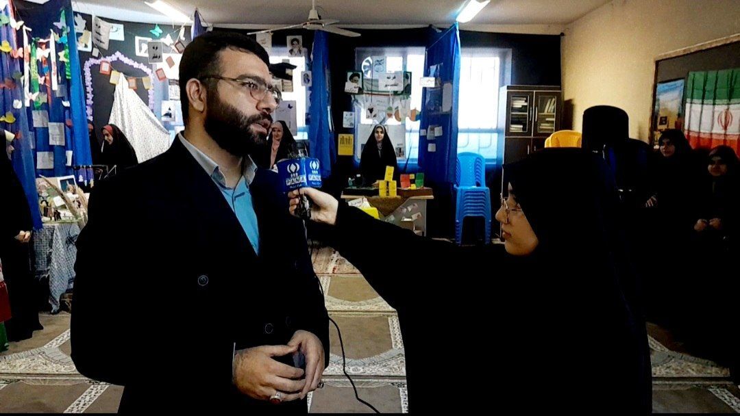 دانش‌آموزان می‌توانند در جنگ رسانه‌ای دشمن با شبهات فرهنگی نقش‌آفرینی مؤثری داشته باشند