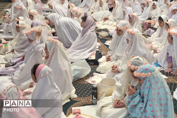 جشن بندگی دانش‌آموزان مدارس منطقه پردیس