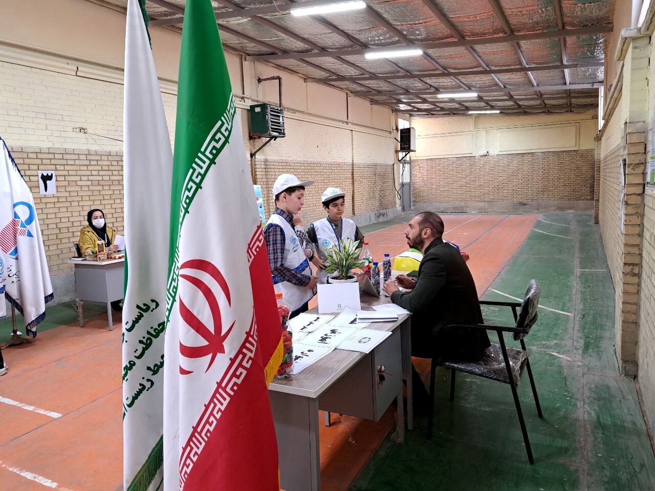 جشنواره رقابت های علمی مهارتی سفیران سلامت شهرستان قدس