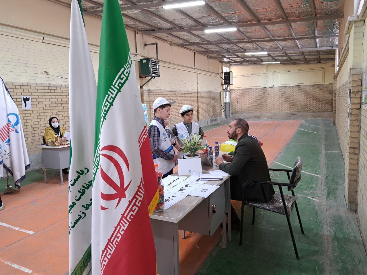 جشنواره رقابت های علمی مهارتی سفیران سلامت شهرستان قدس