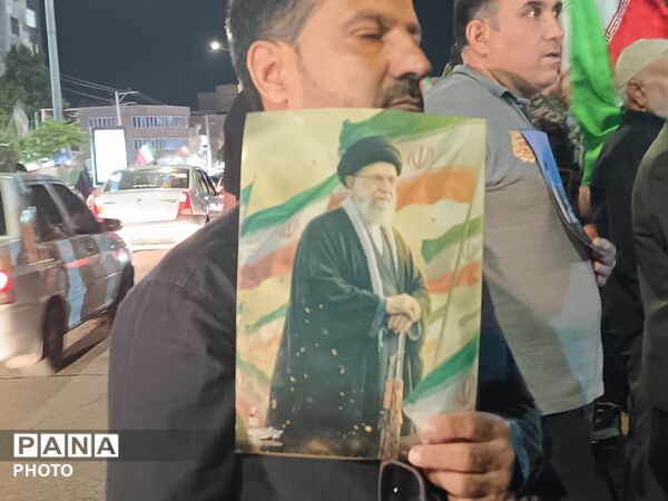 حماسه آفرینان جاودان در دل میدان خیابان