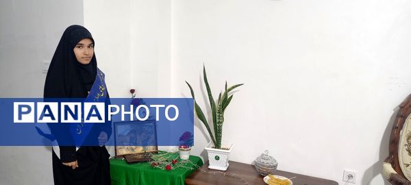 دیدار دانش‌آموزان دبیرستان بهار آزادی با همسر شهید مجید رجایی