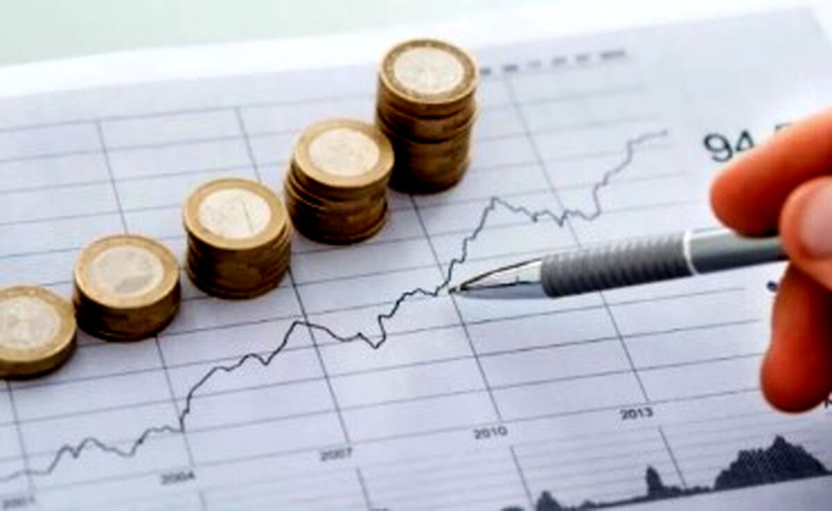 اولویت اقتصاد پس از جنگ، کنترل تورم و افزایش ارزش پول ملی است