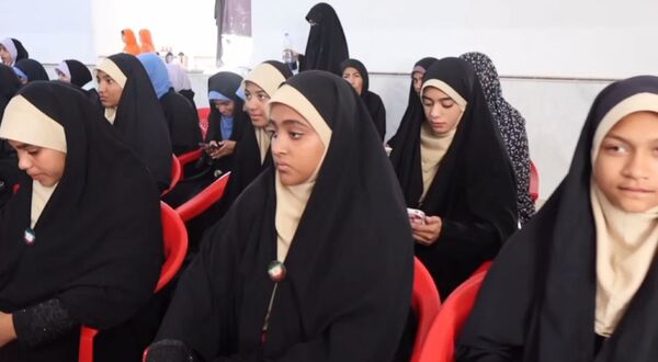 نخستین جشنواره سرود شمیل بندرعباس 