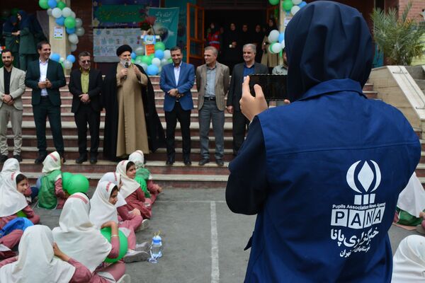 برگزاری مراسم هفته زمین پاک در بهارستان‌دو