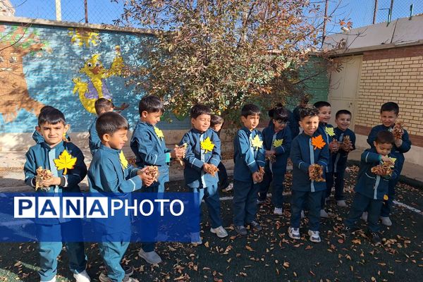جشن پاییزی دبستان پیامبر اعظم فیروزکوه؛ دنیایی از رنگ و شادی