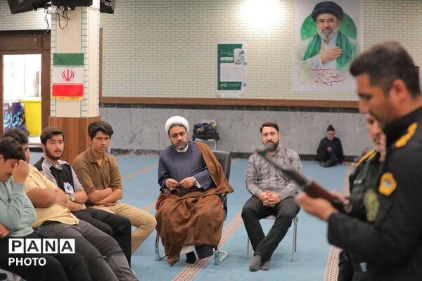 پوییش «جان‌فدا» تمرین آمادگی در مصلی امام خمینی هشتگرد