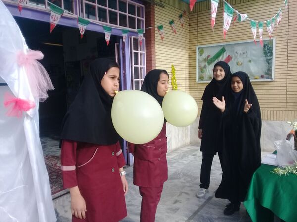 جشن میلاد امام زمان(عج)در دبستان توحید 