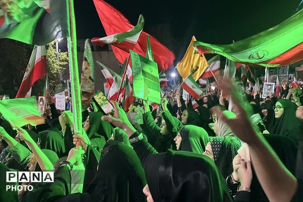  نقش‌آفرینی تربیتی مدارس ورامین در دفاع از جبهه مقاومت