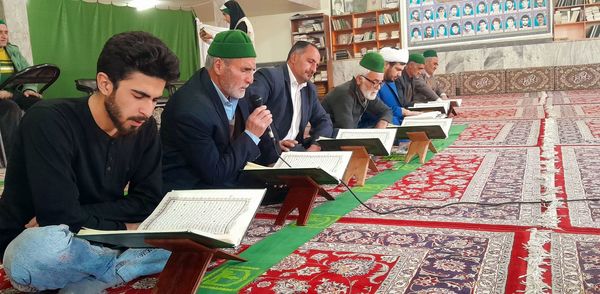 اعتکاف غوطه ور شدن در دریای روشن امید