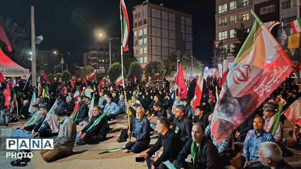 حماسه آفرینان جاودان در دل میدان خیابان