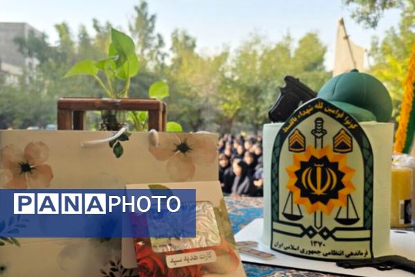 نواختن زنگ امنیت اجتماعی به مناسبت هفته نیروی انتظامی در هنرستان قدس ناحیه دو شهرری 
