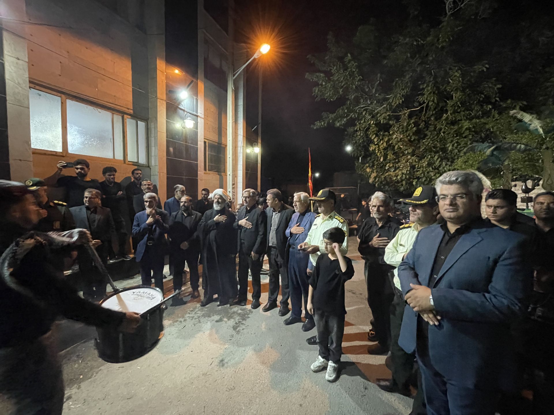 حضور مسئولین کاشمر در هیأت ابوالفضلی روستای قوژد