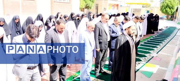 آیین بازگشایی مدارس و آغاز سال تحصیلی در هنرستان حضرت معصومه (س) شهر کلات