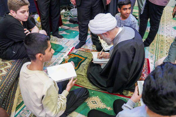 مراسم معنوی اعتکاف دانش‌آموزی