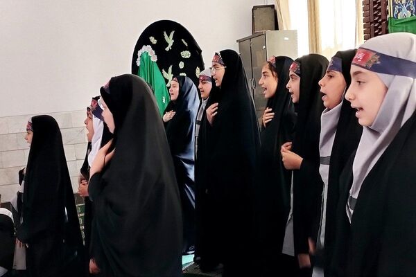 مراسم سوگواری ایام فاطمیه در دبستان موسی‌بن‌جعفر(ع) بهارستان‌دو
