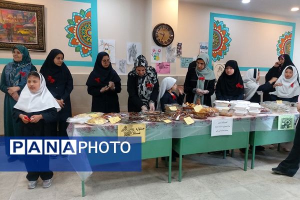 برگزاری جشنواره غذا در آموزشگاه الهام ناحیه دو شهرری 