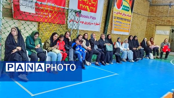  آیین تجلیل از بانوان ورزشکار شهرستان اشتهارد 