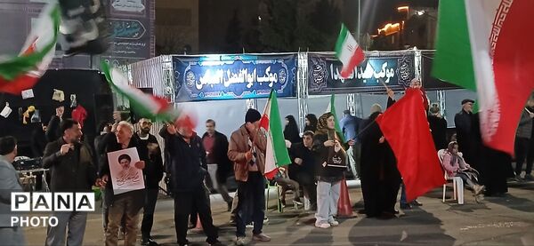 حضور پرشور مردم شهرستان ساوجبلاغ در بیعت با رهبر معظم انقلاب اسلامی 