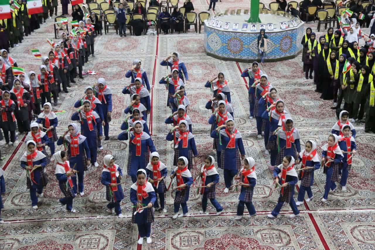 تجلی همدلی و شور میهن‌دوستی در دومین همایش «وطن‌یار»