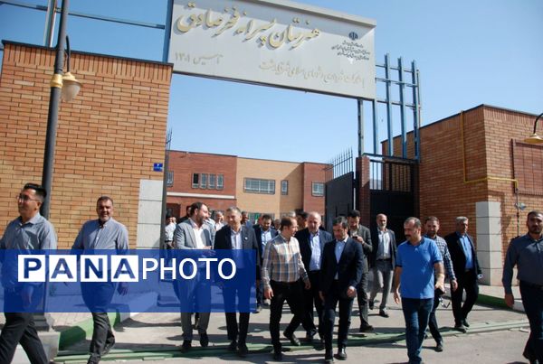 بازدید یک‌روزه فرماندار شهرستان ری از بخش خاوران و شهر قیامدشت ری یک