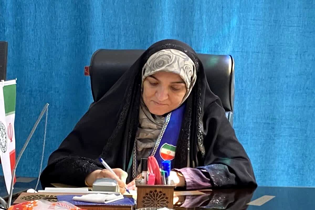 مهلت ارسال آثار به بیست و هفتمین کنگره سراسری شعر دفاع مقدس و مقاومت یزد تمدید شد