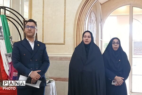 جلسه هم‌اندیشی مدیران مدارس ابتدایی ورامین 