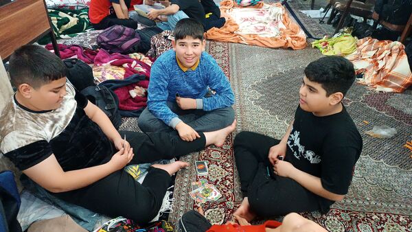 ساخت پل ماکارونی توسط معتکفین اعتکاف دانش آموزی سه روز در بهشت