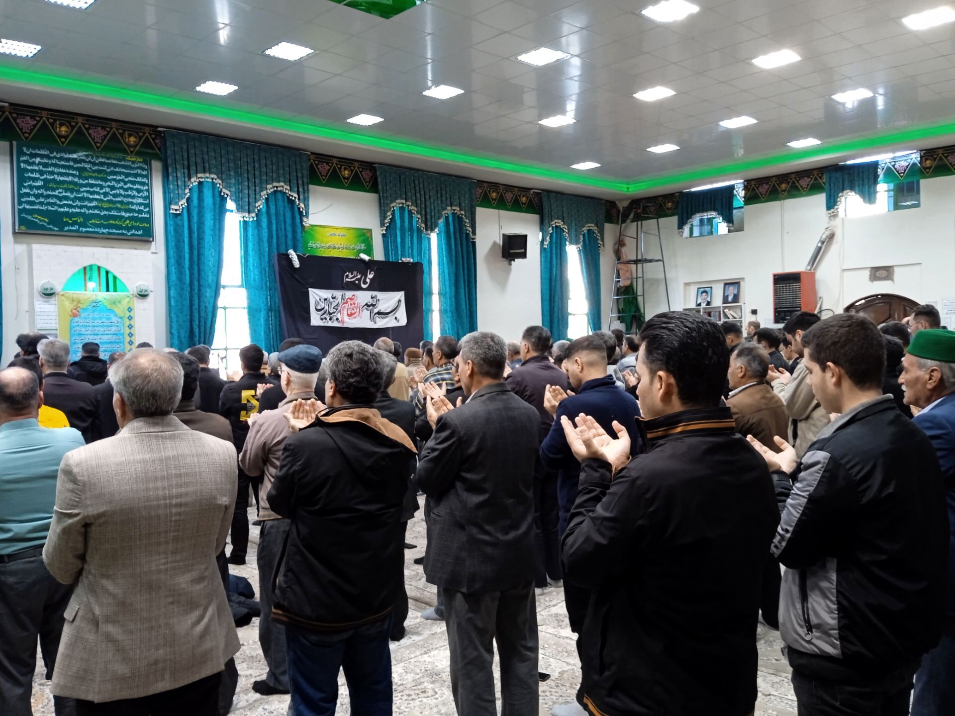 اقامه نماز عید بندگی در مسجد چهارده معصوم الغدیر