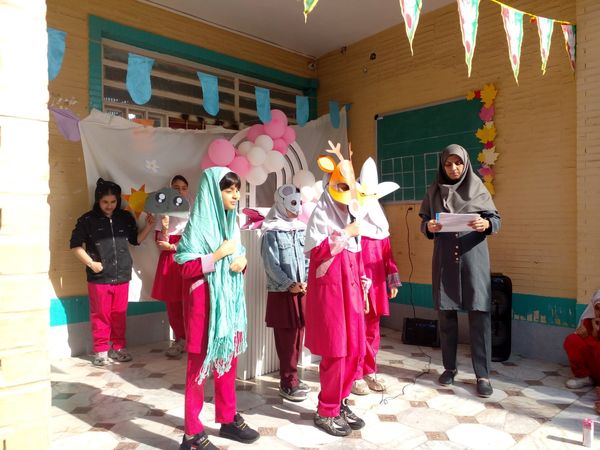 جشن نیمه‌شعبان در دبستان مریم؛ تجلی شادی، خلاقیت و ارادت به امام زمان(عج)