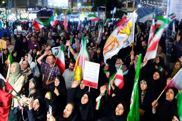  فریاد اتحاد،اقتدار و هم بستگی مردم فردیس