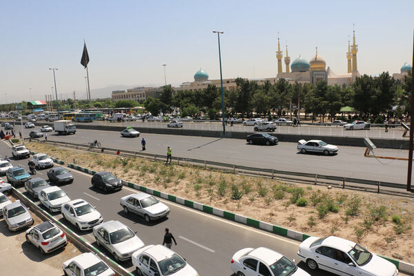 جلوه‌هایی از حضور نوجوانان در مراسم سالگرد ارتحال امام خمینی(ره)