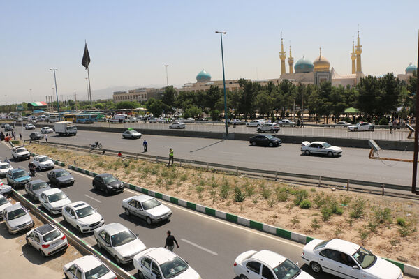 جلوه‌هایی از حضور نوجوانان در مراسم سالگرد ارتحال امام خمینی(ره)