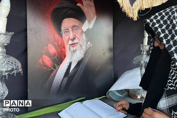 مشهدالرضا(ع) سیاه‌پوش غریب خراسان؛ ایران در سوگ امام مهربانی‌ها