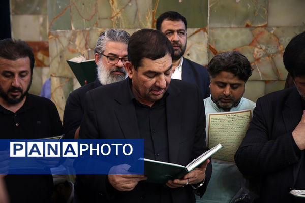 حضور معاون اول رئیس جمهور در جمع زائران حرم کریمه اهل بیت(س)