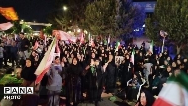 حماسه سازی مردم در صد و چهل و ششمین شب در حسینیه امام خمینی نیشابور در قاب پانا