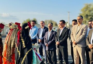 موج انرژی و انگیزه در شهرستان سیریک با حضور مدیر کل آموزش و پرورش 
