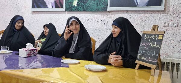 جلسه آماده‌سازی دانش‌آموزان پیشتاز به حج عمره توسط سازمان دانش‌آموزی شهرستان محمودآباد