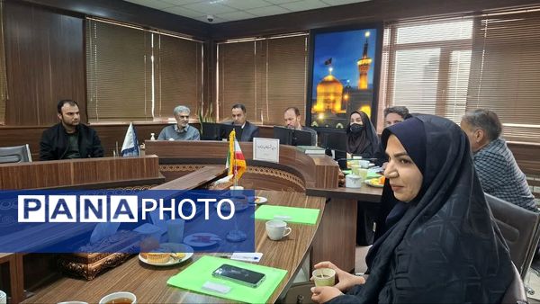 دومین نشست کانون مهرتاب مشهد 