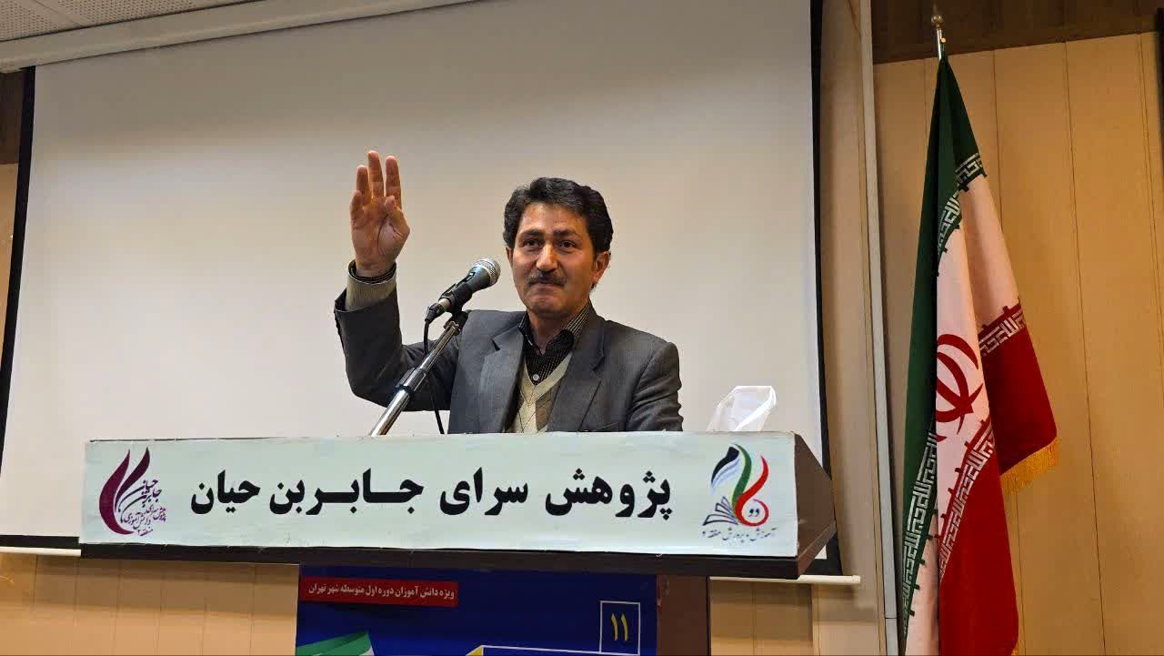 سعدی؛ آموزگار حکمت و انسانیت در آیینه‌ی زمان