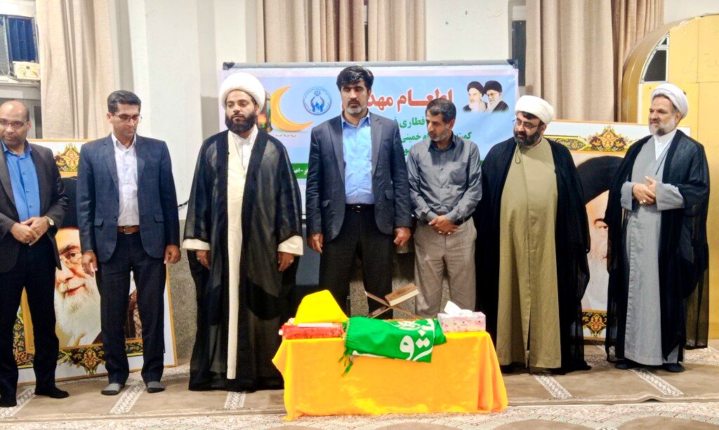 اطعام مهدوی به همت کمیته امداد امام خمینی(ره) در بندرخمیر برگزار شد