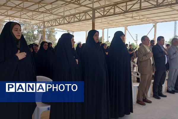 آیین غبارروبی و عطر افشانی مزار شهدا