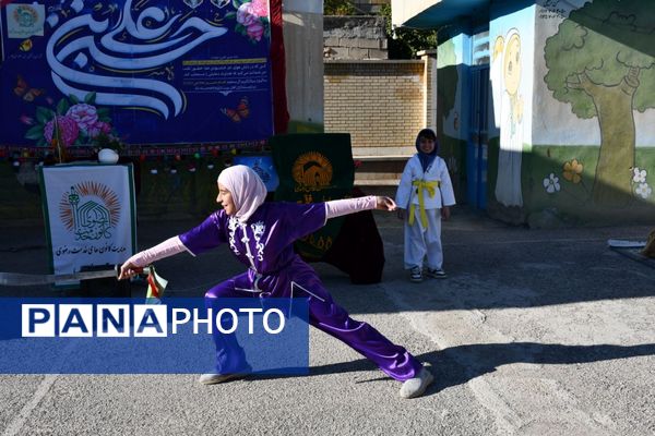  برگزاری مراسم جشن و افطاری با شکوه در دبستان عشایری حاجیه خانم رباب امامی