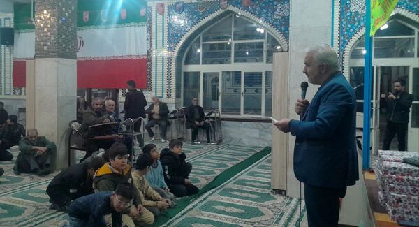 وقتی دانش‌آموزان میزبان جشن دهه فجر می‌شوند